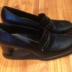 Naturalizer Jade Black Leather Shoes Size 7.5